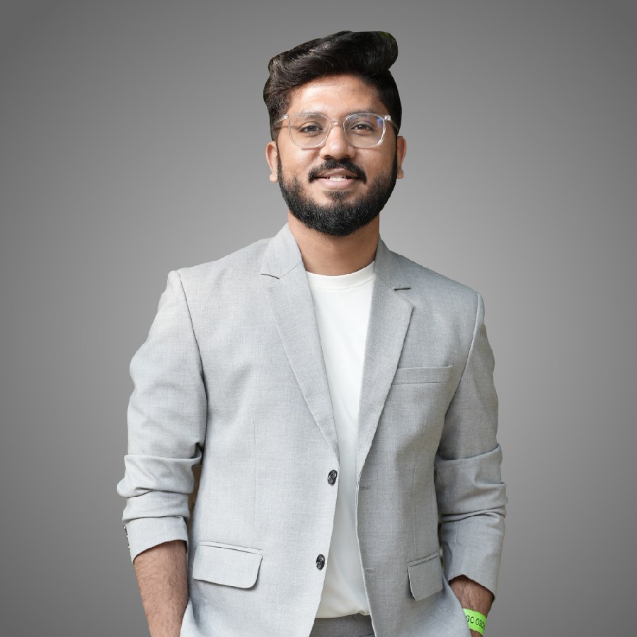 हमारे बारे में